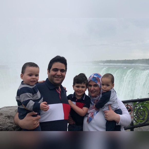 Meet your Posher, Ruba - Picture 1 of 1